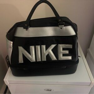 Nike Black and Silver Travel Bag LEATHER